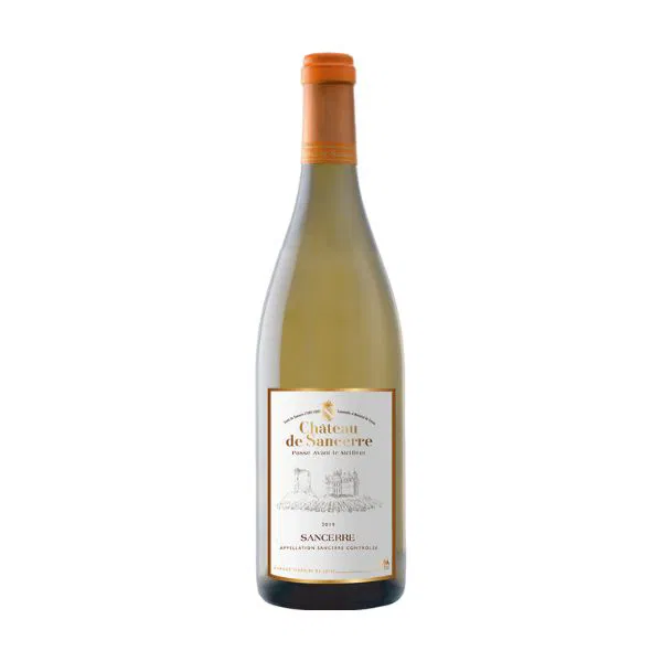 En flaske Château de Sancerre hvidvin med en elegant hvid etiket, der har en gylden ramme og en illustration af et slot.
